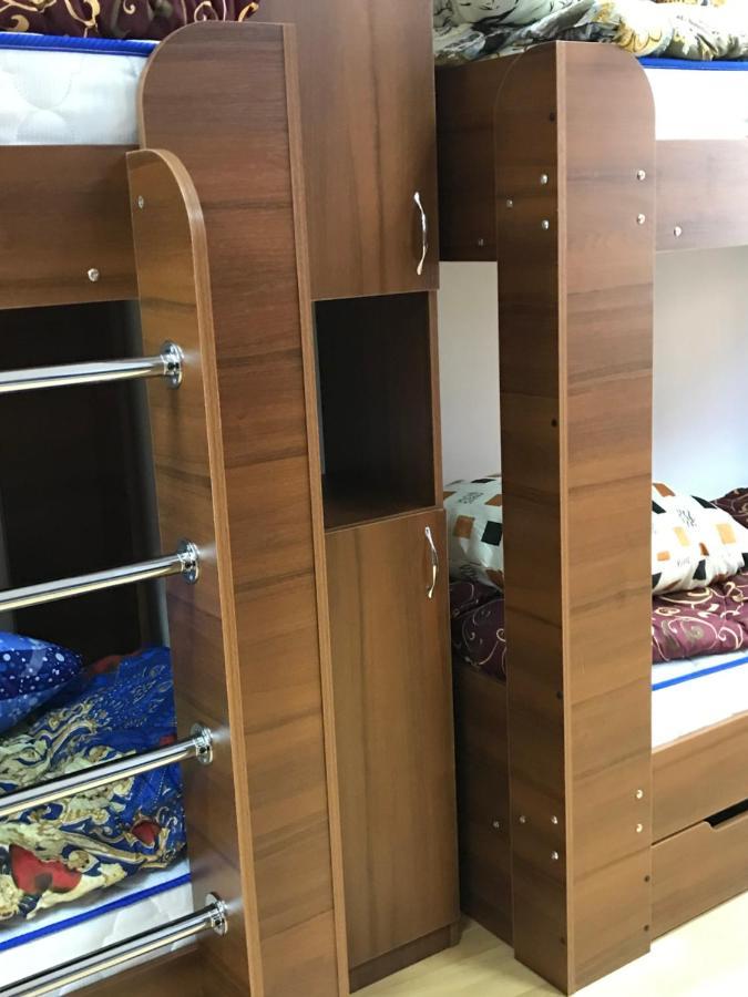 Міни-Хостел Родинного Типу Dubai Ujhorod Exterior foto